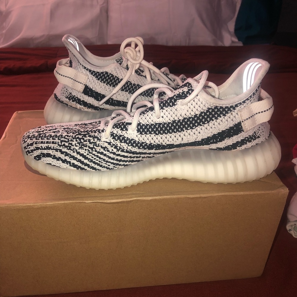 Yeezy Adidas Boost 350 V2